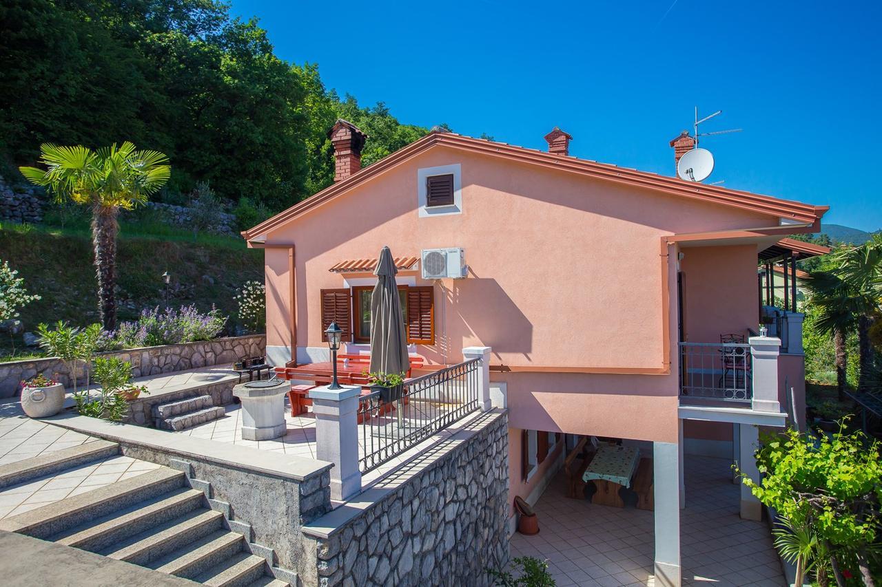 Apartments Jasminka Ловран Экстерьер фото